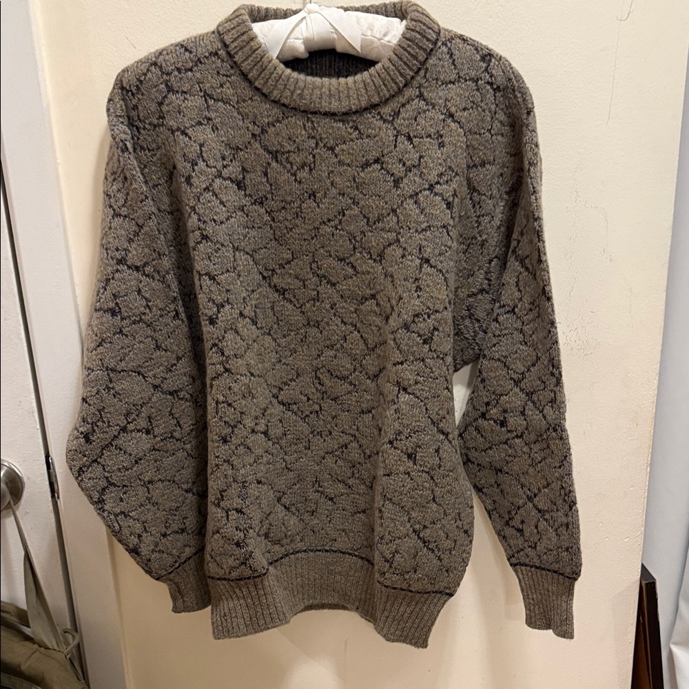 Charles Jourdan Gray Knit Sweater